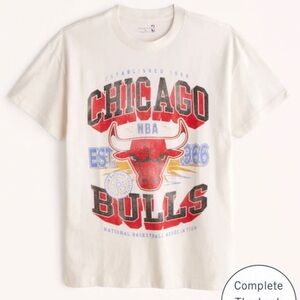 Abercrombie and fitch Chicago bulls tee - xl